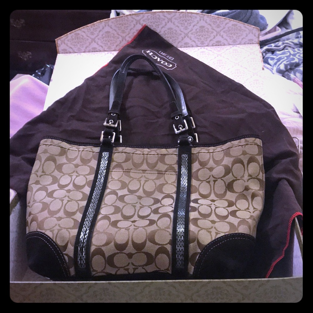 Coach handbag serial number G05J -8k52